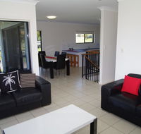 Breakaway 11 Scott Street - Accommodation Daintree
