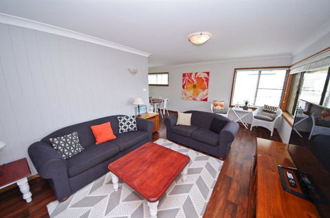 Breakaway, 11 Scott Street - Accommodation Daintree 5