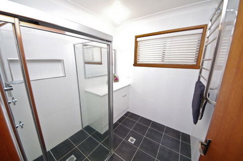 Breakaway, 11 Scott Street - Accommodation Daintree 2