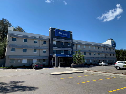 Ibis Budget - Gosford - Accommodation Daintree 0