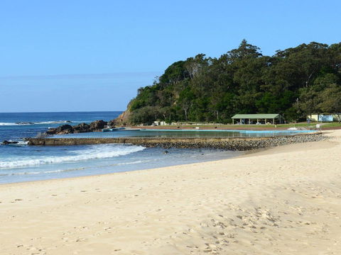 The Breakers 13 - Accommodation Daintree 4