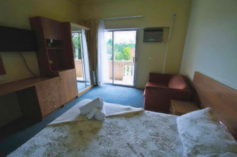 Rest Easy Motel - Accommodation Daintree 16