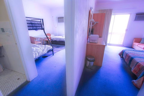 Rest Easy Motel - Accommodation Daintree 14