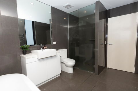 Brand New Executive Apartment - Accommodation Daintree 11