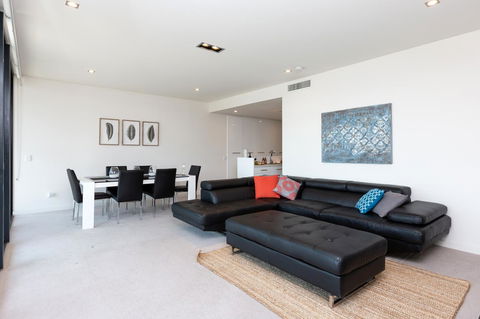 Brand New Executive Apartment - Accommodation Daintree 1