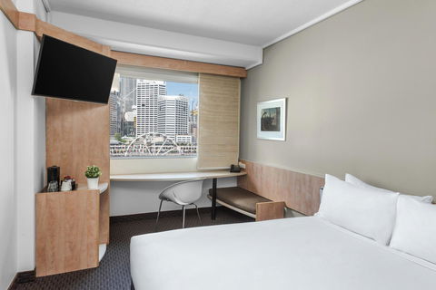 Ibis Sydney Darling Harbour - Accommodation Daintree 6