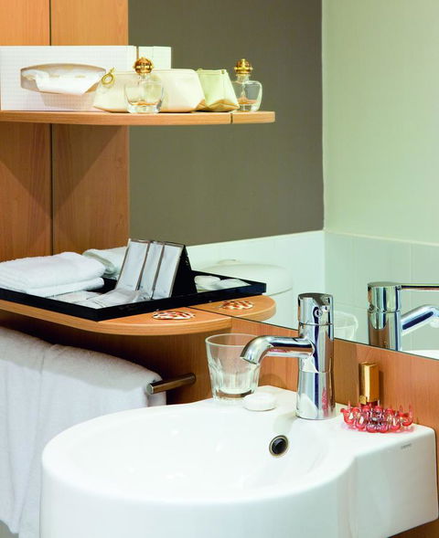 Ibis Sydney Darling Harbour - Accommodation Daintree 20