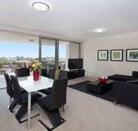 The Junction Palais - Modern and Spacious 2BR Bondi Junction Apartment Close to Everything - Accommodation Daintree