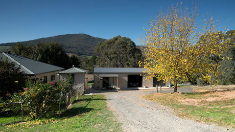 Pound Creek Gallery - Accommodation Daintree 9