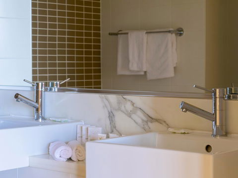 Sage Hotel Wollongong - Accommodation Daintree 1