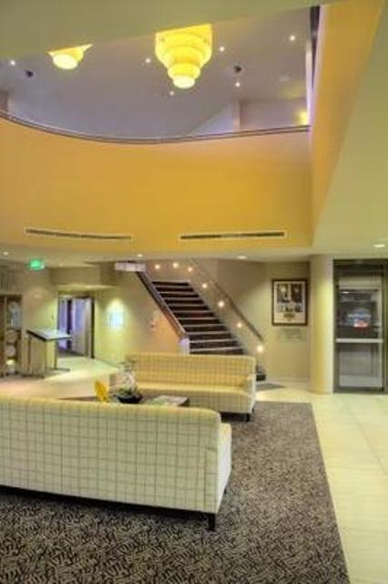 Best Western City Sands - Accommodation Daintree 3