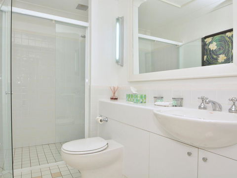 Villa 3br Margarita Villa Located Within Cypress Lakes Resort - Accommodation Daintree 4