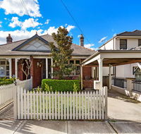 Drummoyne 3 Bedroom Home 62ALE - Accommodation Daintree
