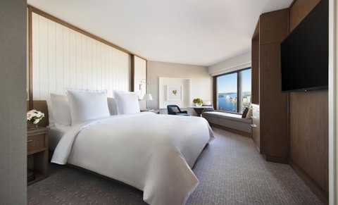Four Seasons Hotel Sydney - Accommodation Daintree 12