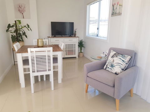 BookerBay Retreat! - Accommodation Daintree 6