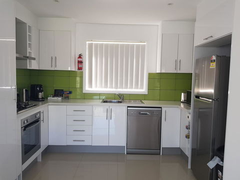 BookerBay Retreat! - Accommodation Daintree 7