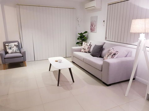 BookerBay Retreat! - Accommodation Daintree 3