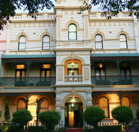 Avonmore On The Park Boutique Hotel - Accommodation Daintree