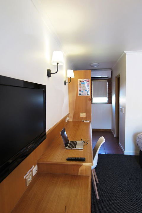 Summerhill Motor Inn - Accommodation Daintree 11
