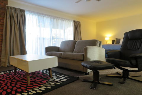 Summerhill Motor Inn - Accommodation Daintree 40