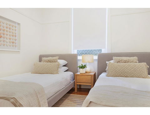 Huge Garden Apartment In The Heart Of Bondi Beach - Accommodation Daintree 5