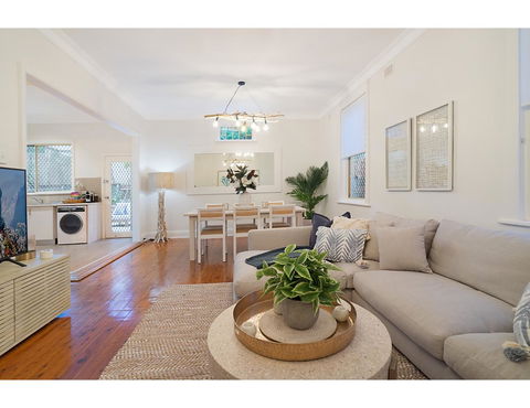 Huge Garden Apartment In The Heart Of Bondi Beach - Accommodation Daintree 6