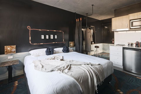 The Collectionist Newtown - Accommodation Daintree 36
