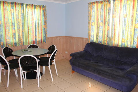 Lani\'s Holiday Island - Accommodation Daintree 6