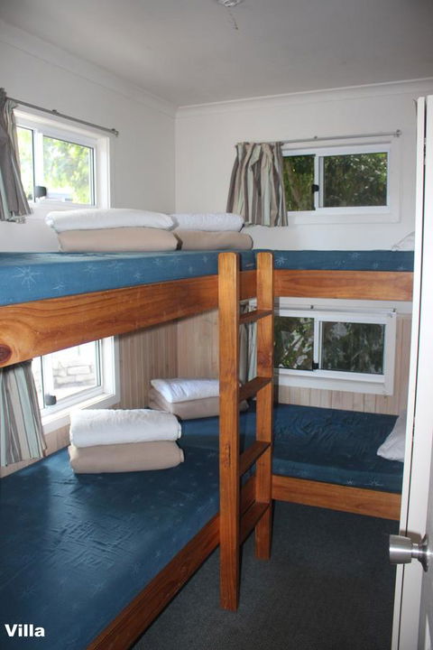 Lani\'s Holiday Island - Accommodation Daintree 34