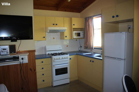 Lani\'s Holiday Island - Accommodation Daintree 36