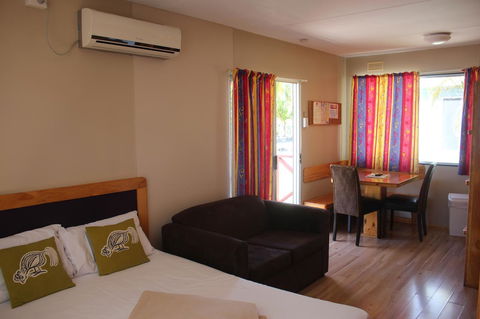 Lani\'s Holiday Island - Accommodation Daintree 15