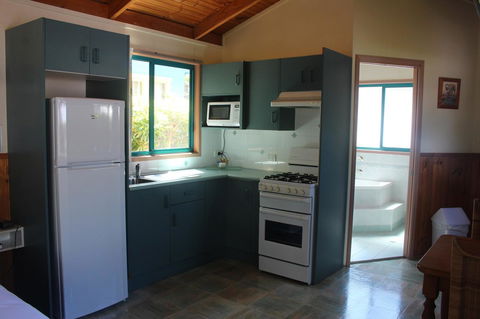 Lani\'s Holiday Island - Accommodation Daintree 8