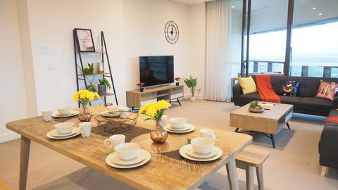 SkyGarden Sydney Olympic Park 3 & 4 Bedroom City View - Accommodation Daintree 0