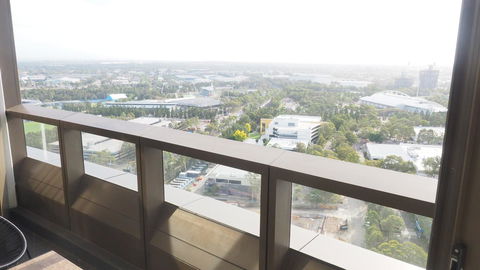SkyGarden Sydney Olympic Park 3 & 4 Bedroom City View - Accommodation Daintree 22