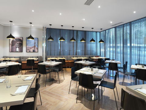 Novotel Sydney City Centre - Accommodation Daintree 20