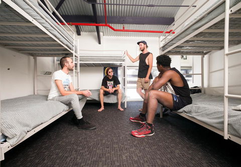 Railway Square YHA - Accommodation Daintree 39