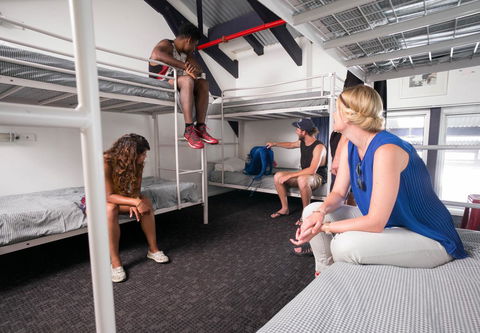 Railway Square YHA - Accommodation Daintree 28