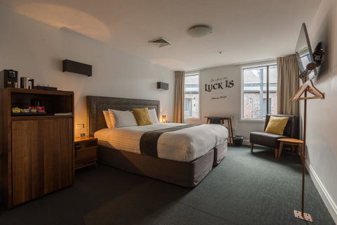 The Lucky Hotel - Accommodation Daintree 35