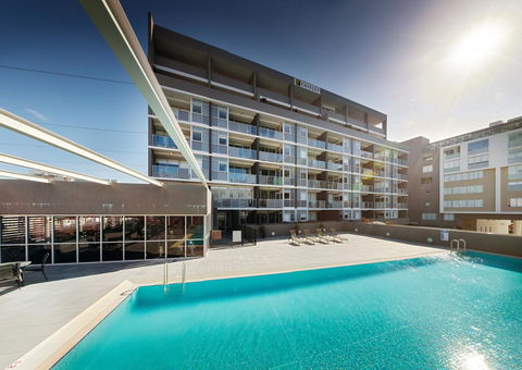 Honeysuckle Executive Apartments - Accommodation Daintree 7