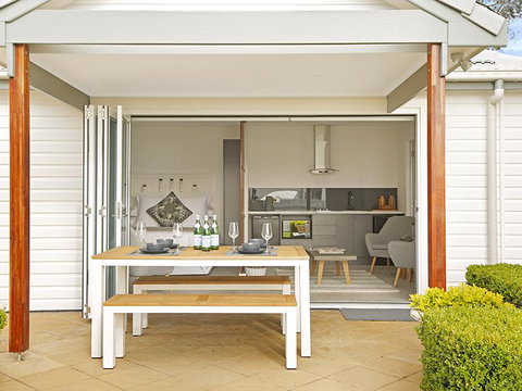 The Beach House North Wollongong - Accommodation Daintree 1