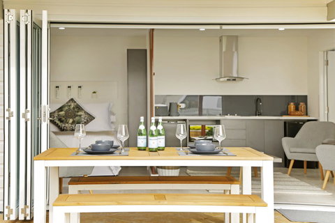 The Beach House North Wollongong - Accommodation Daintree 4