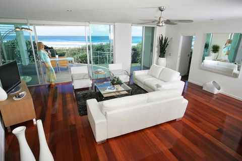 The Beach Cabarita - Accommodation Daintree 5