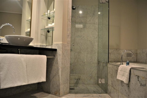 Radisson Blu Plaza Hotel Sydney - Accommodation Daintree 40