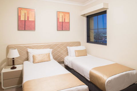 Seasons Harbour Plaza - Accommodation Daintree 5