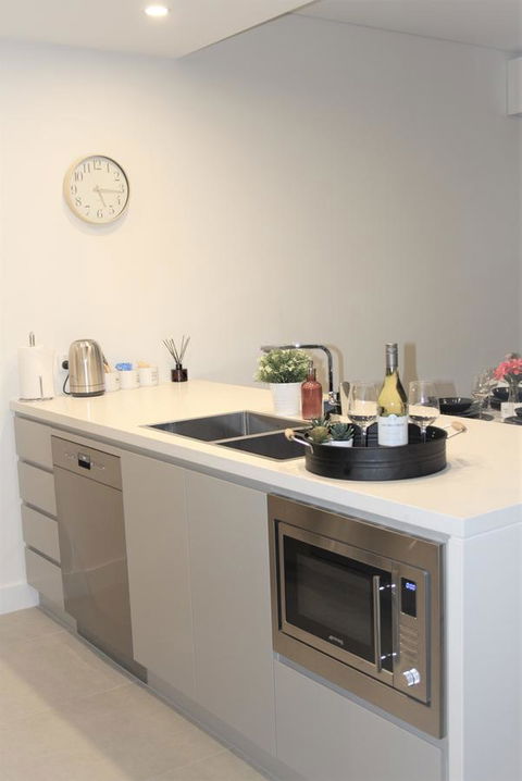 Stunning Views Sydney Olympic Park - Accommodation Daintree 9