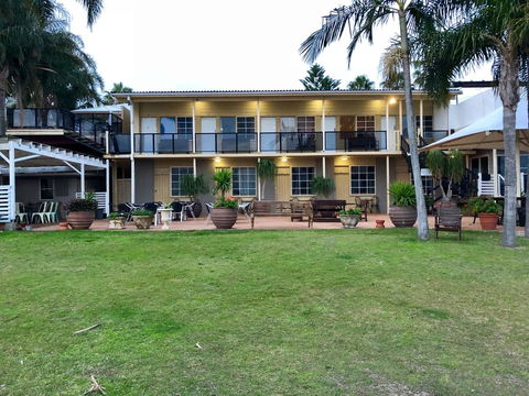 Squid\'s Ink Motel - Accommodation Daintree 2
