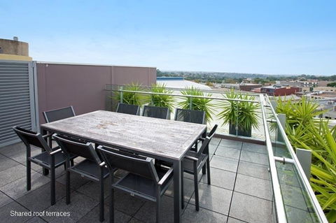 Wyndel Apartments Crows Nest - Clarke Street - Accommodation Daintree 6