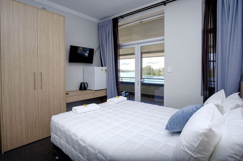 Lakes And Ocean Hotel Forster - Accommodation Daintree 30