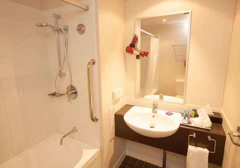Wine Country Motor Inn - Accommodation Daintree 34