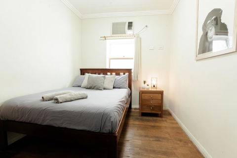 Mad Monkey Broadway - Accommodation Daintree 21